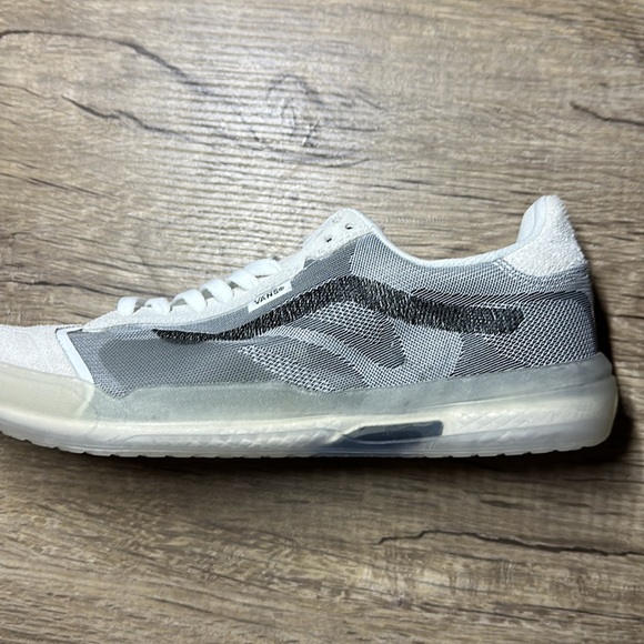 Vans like new size 12 - Picture 4 of 4